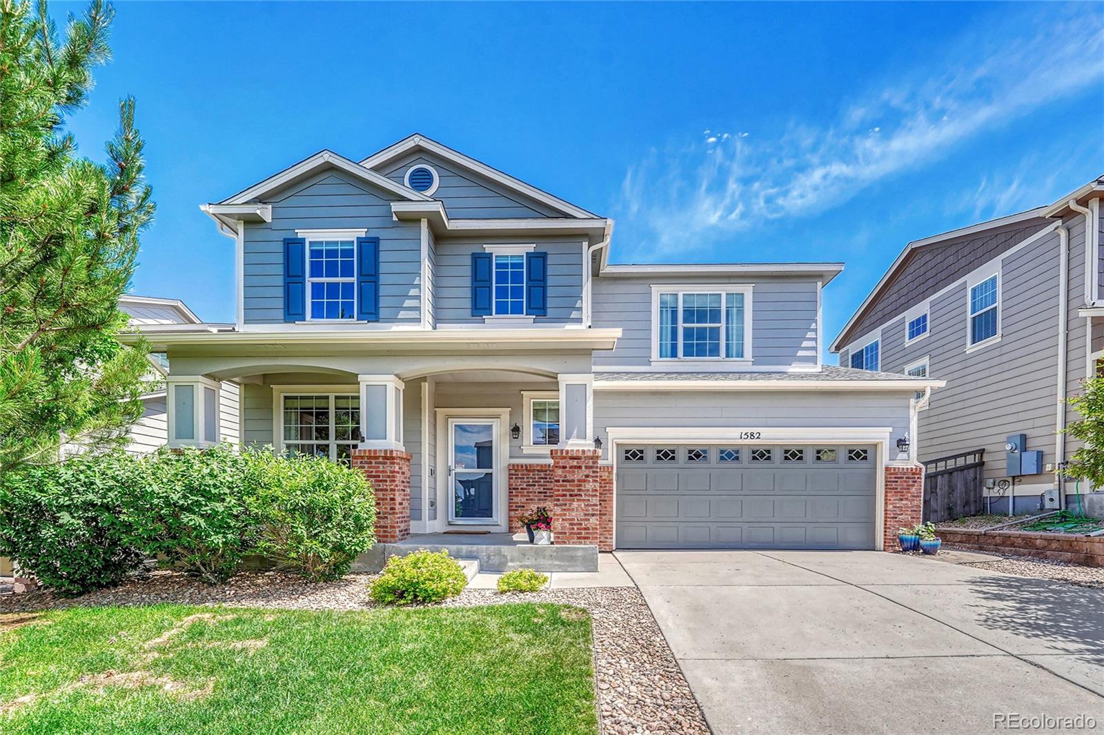 1582  Wandering Way, castle rock MLS: 8446028 Beds: 4 Baths: 3 Price: $670,000