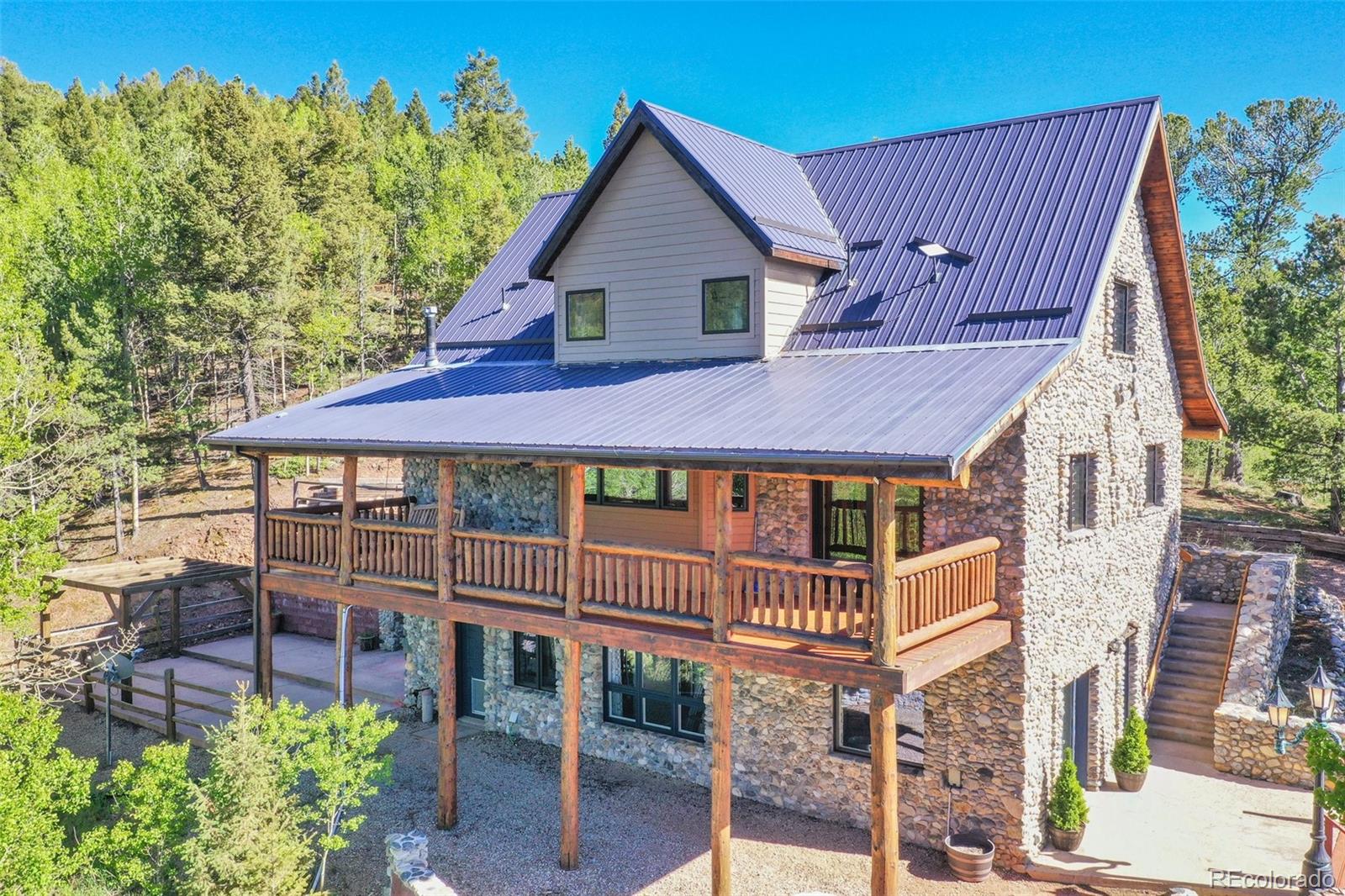  Divide Home | MLS #: 28465021815  Calcite Drive, Divide Beds: 4 Baths: 5 Price: $929,000