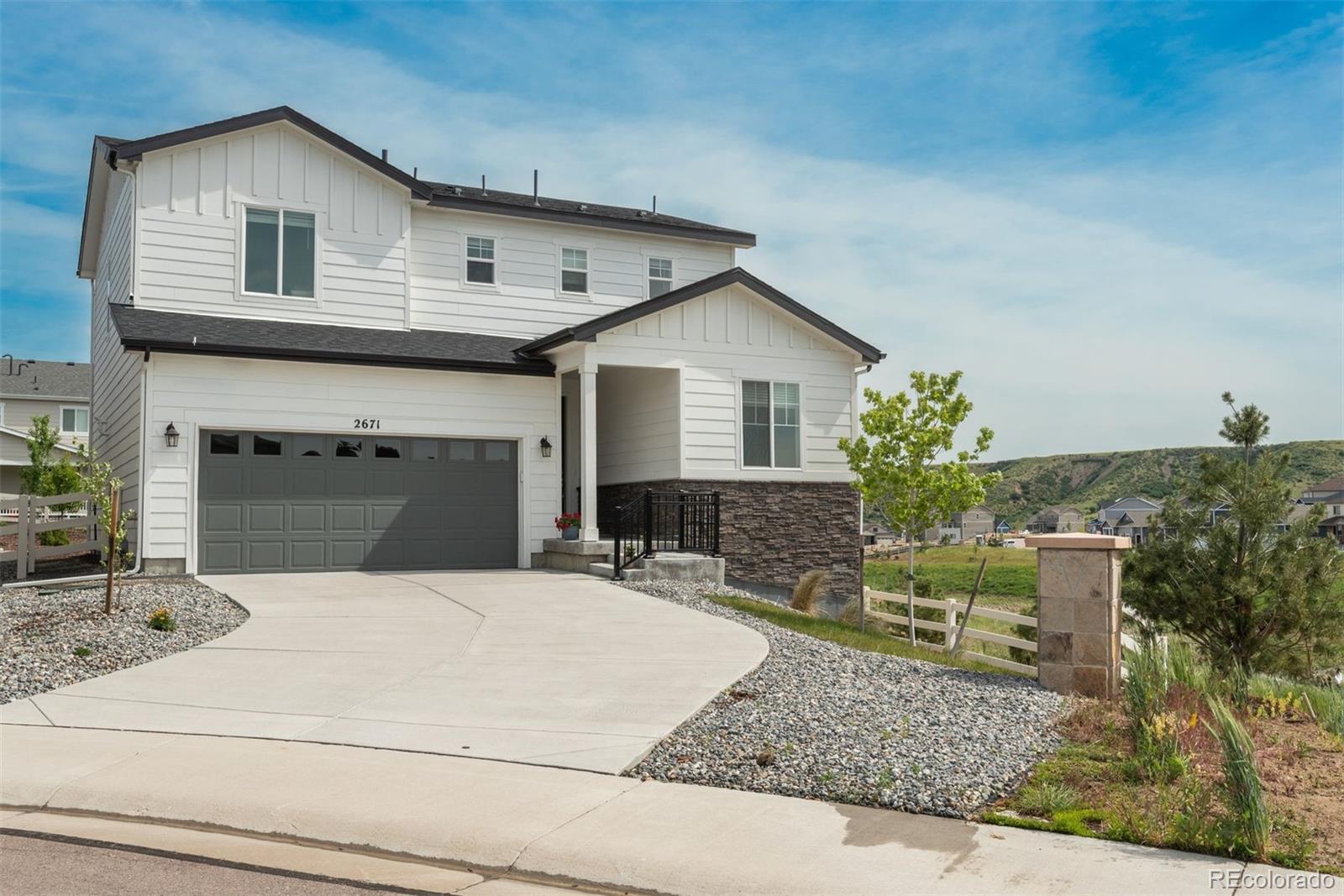 2671  Gray Wolf Place, castle rock MLS: 6474813 Beds: 4 Baths: 3 Price: $615,000