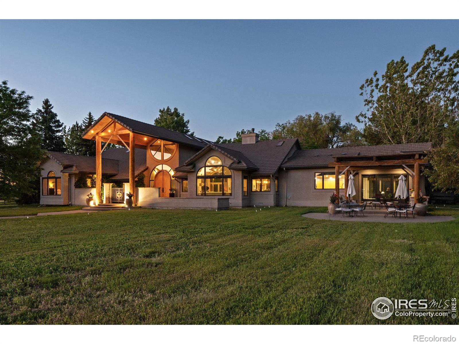 2300  Willow Creek Drive, boulder MLS: 4567891011665 Beds: 5 Baths: 5 Price: $6,925,000