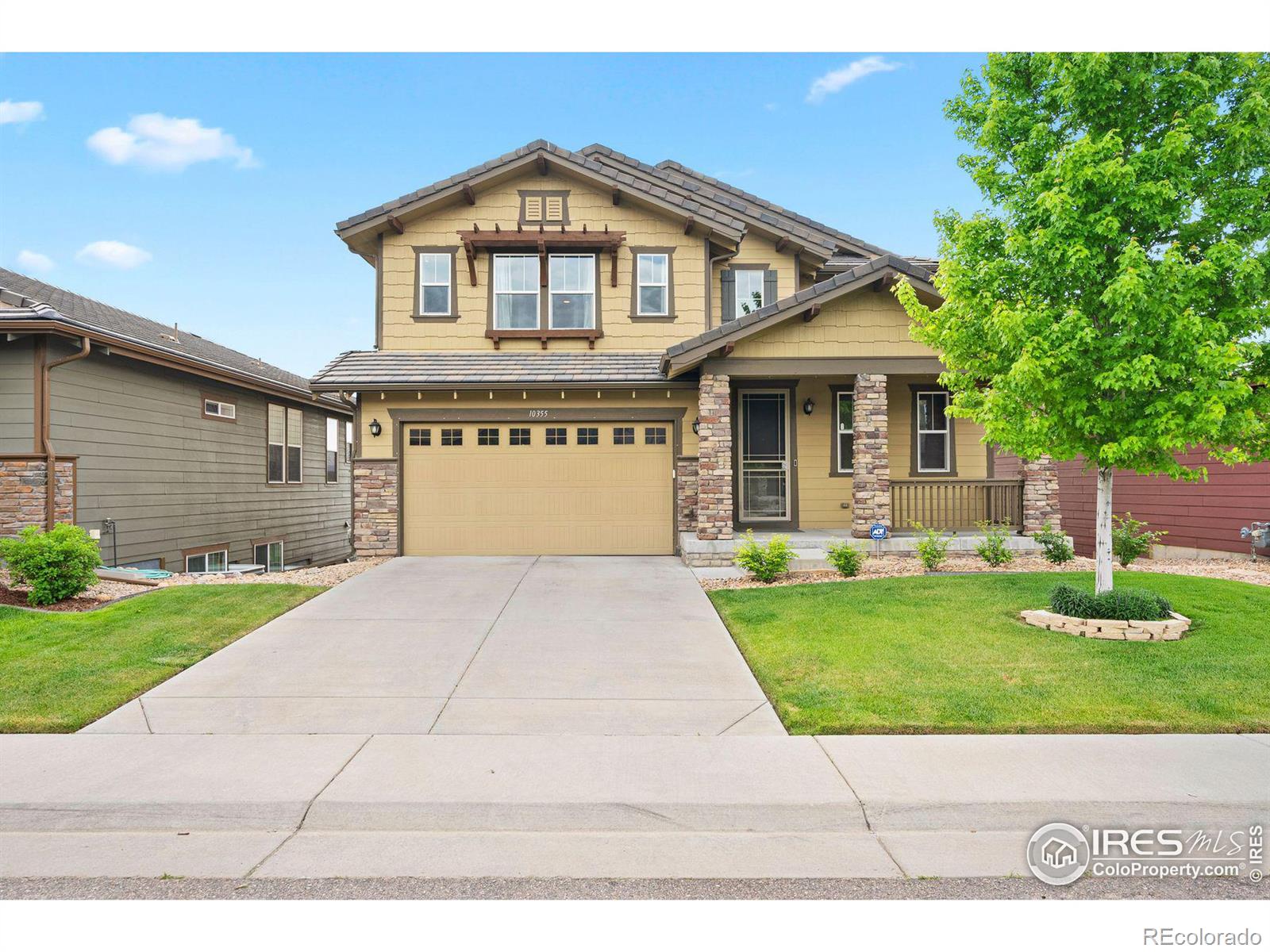 10355  Sierra Ridge Lane, parker MLS: 4567891011673 Beds: 4 Baths: 4 Price: $950,000