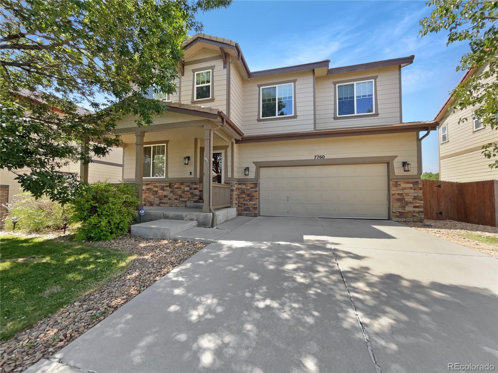 7760 E 129th Place, thornton MLS: 9981430 Beds: 5 Baths: 4 Price: $614,000