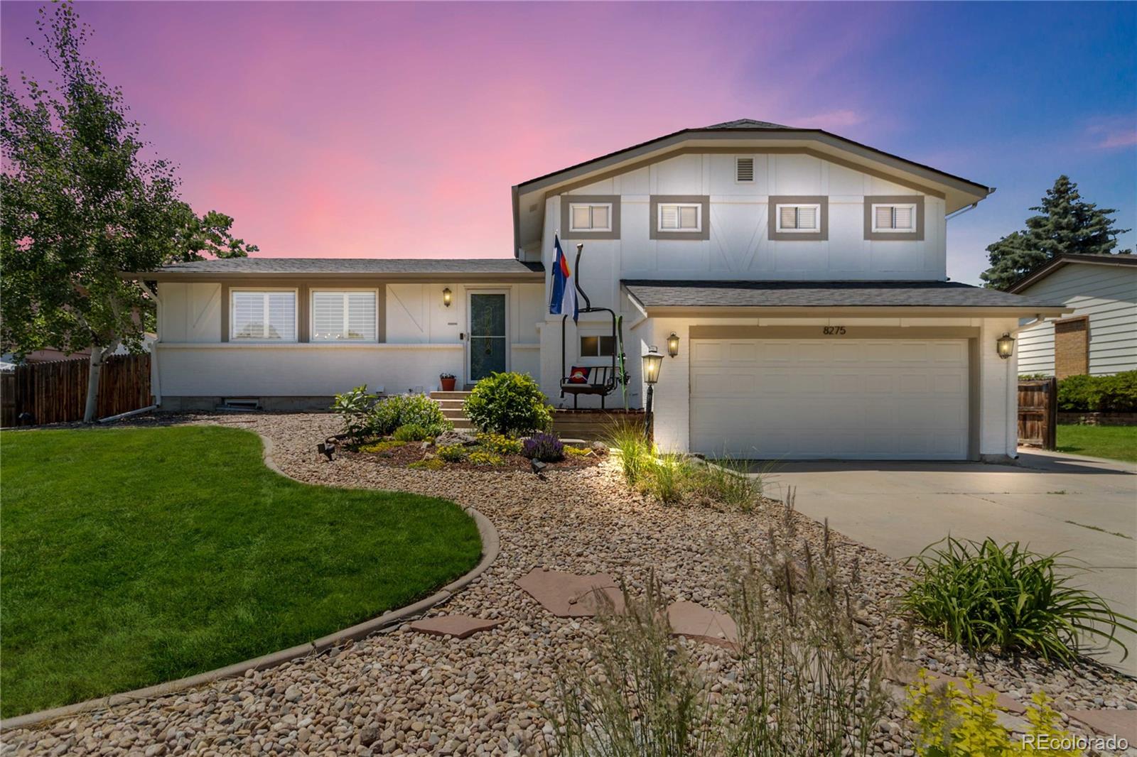 8275  ammons circle, Arvada sold home. Closed on 2024-07-19 for $660,000.