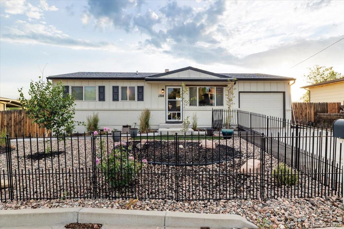 1398 luna drive, Fountain sold home. Closed on 2024-08-09 for $375,000.