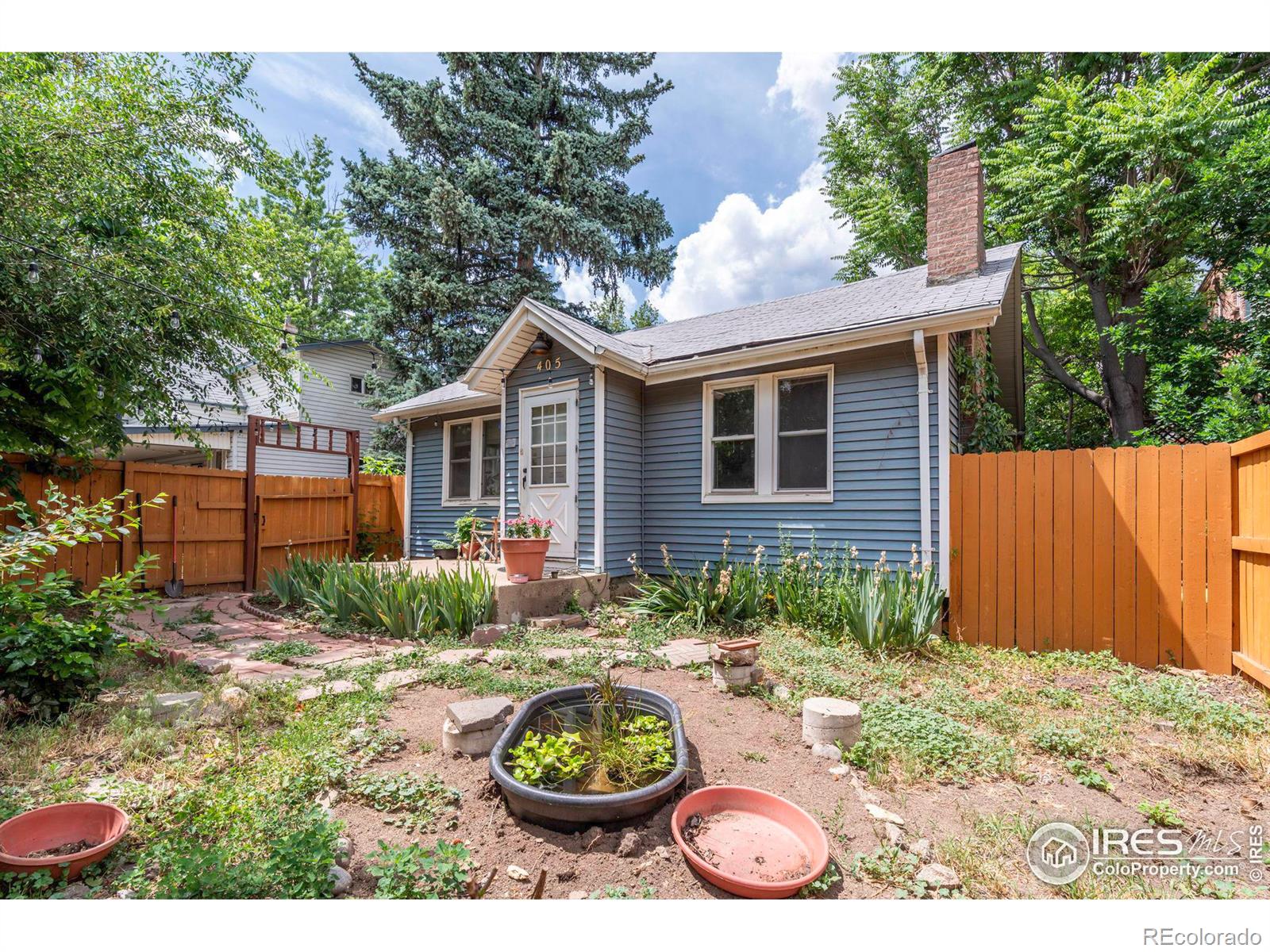 405  Pearl Street, boulder MLS: 4567891011753 Beds: 3 Baths: 1 Price: $950,000