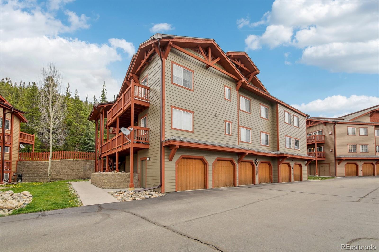 233  Pelican Circle 1504, Breckenridge  MLS: 6158801 Beds: 2 Baths: 2 Price: $899,000