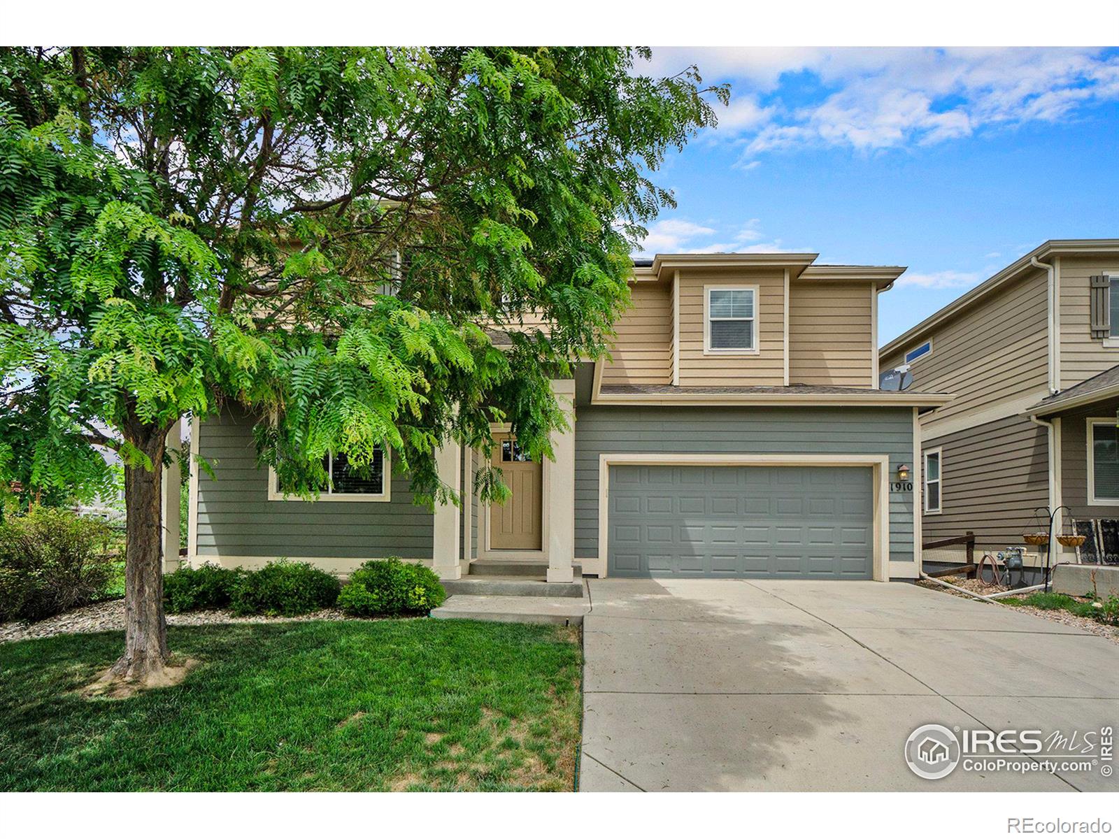 1910  Daine Drive, fort collins MLS: 4567891011774 Beds: 3 Baths: 3 Price: $480,000