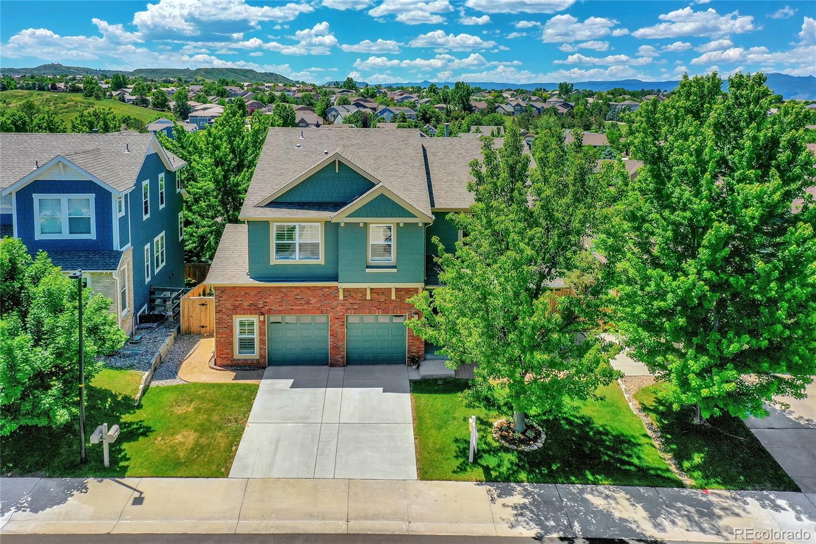 4504  Larksong Place, castle rock MLS: 3116211 Beds: 4 Baths: 3 Price: $750,000