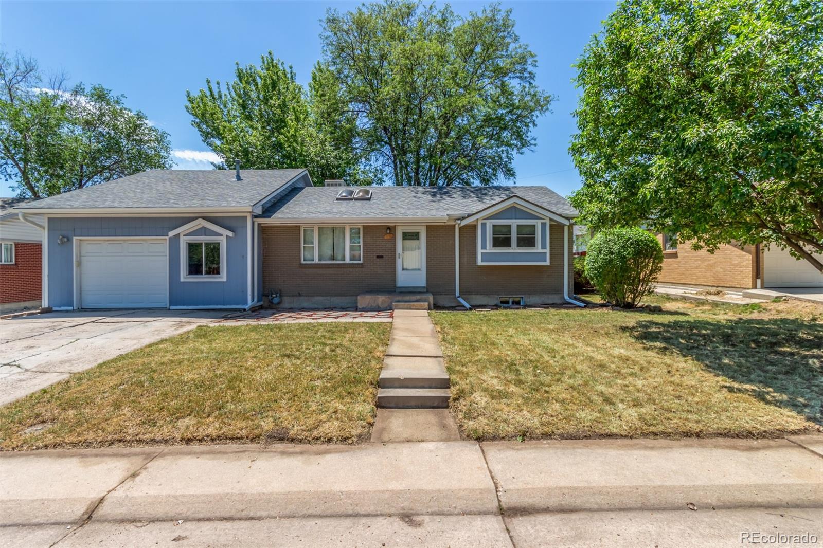 806 E 114th Place, northglenn MLS: 1918765 Beds: 4 Baths: 2 Price: $425,000