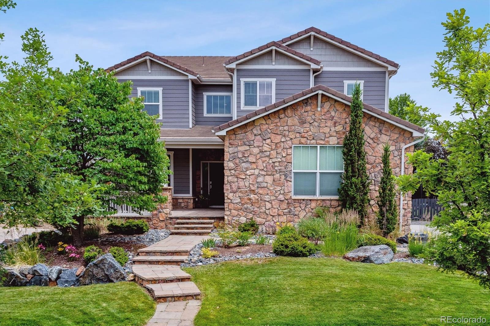 3193  Traver Drive, broomfield MLS: 9910076 Beds: 5 Baths: 3 Price: $849,900