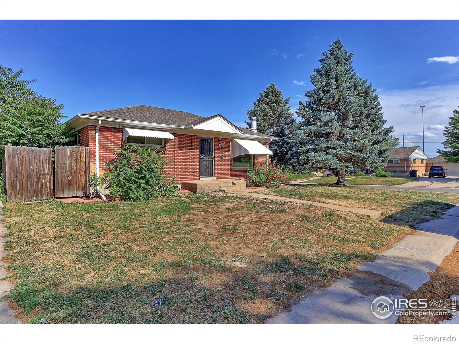 7466  Turner Drive, denver MLS: 4567891011948 Beds: 3 Baths: 2 Price: $415,000