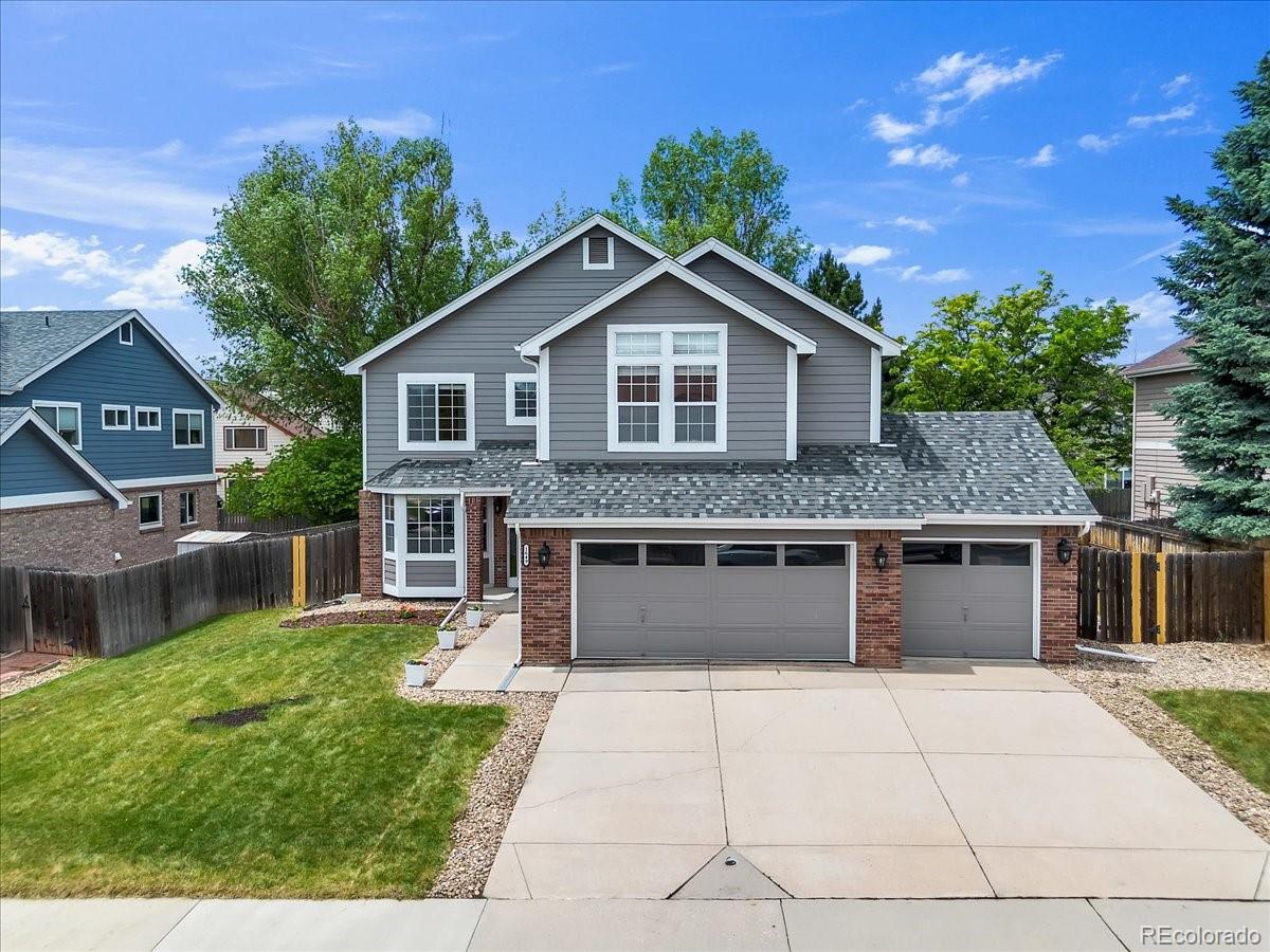 1649  hemlock way, Broomfield sold home. Closed on 2024-11-20 for $710,000.