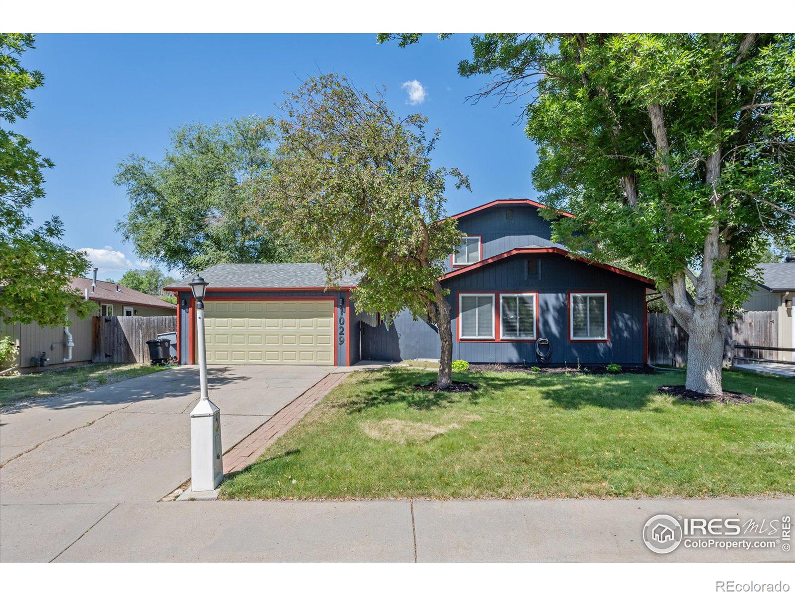 1029  Ponderosa Circle, longmont MLS: 4567891012127 Beds: 3 Baths: 2 Price: $599,700