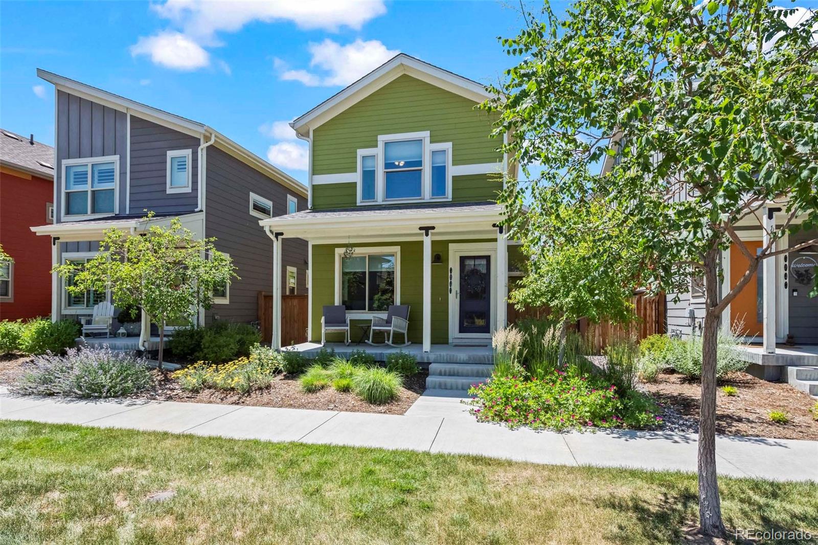 5843  Boston Street, denver MLS: 9150563 Beds: 3 Baths: 3 Price: $585,000