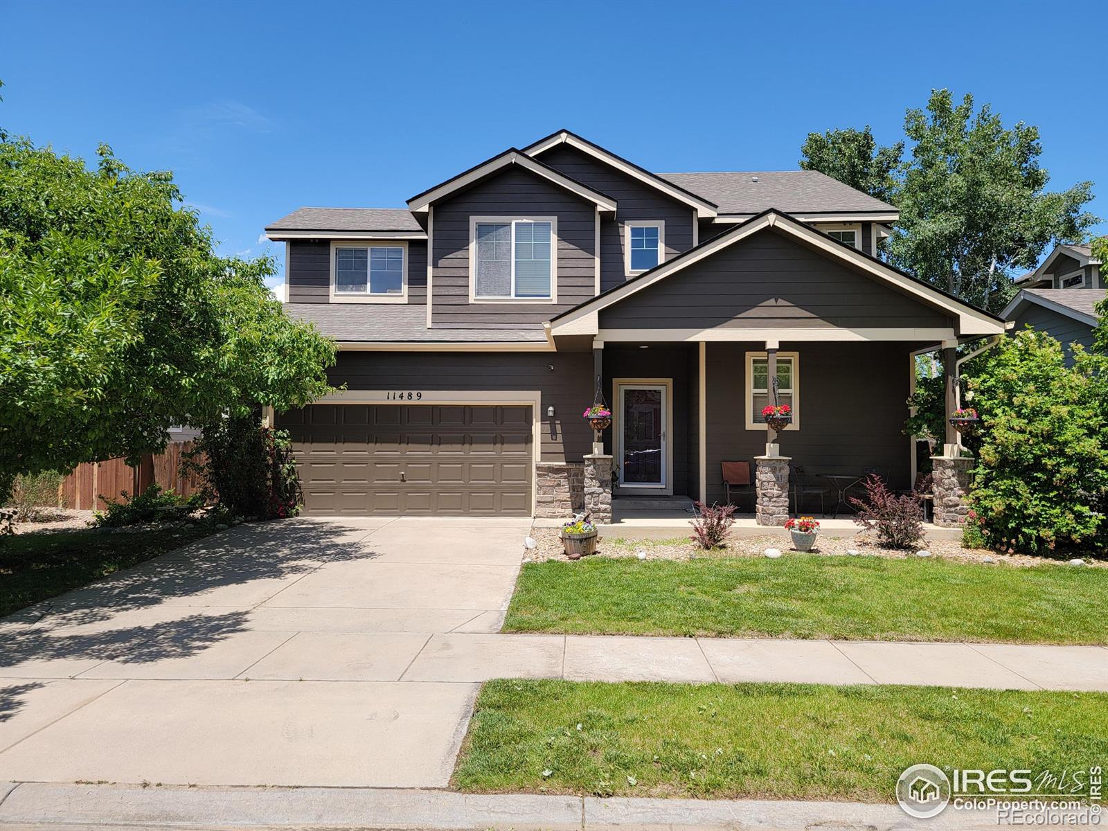 11489 E 118th Place, commerce city MLS: 4567891012225 Beds: 4 Baths: 4 Price: $530,000