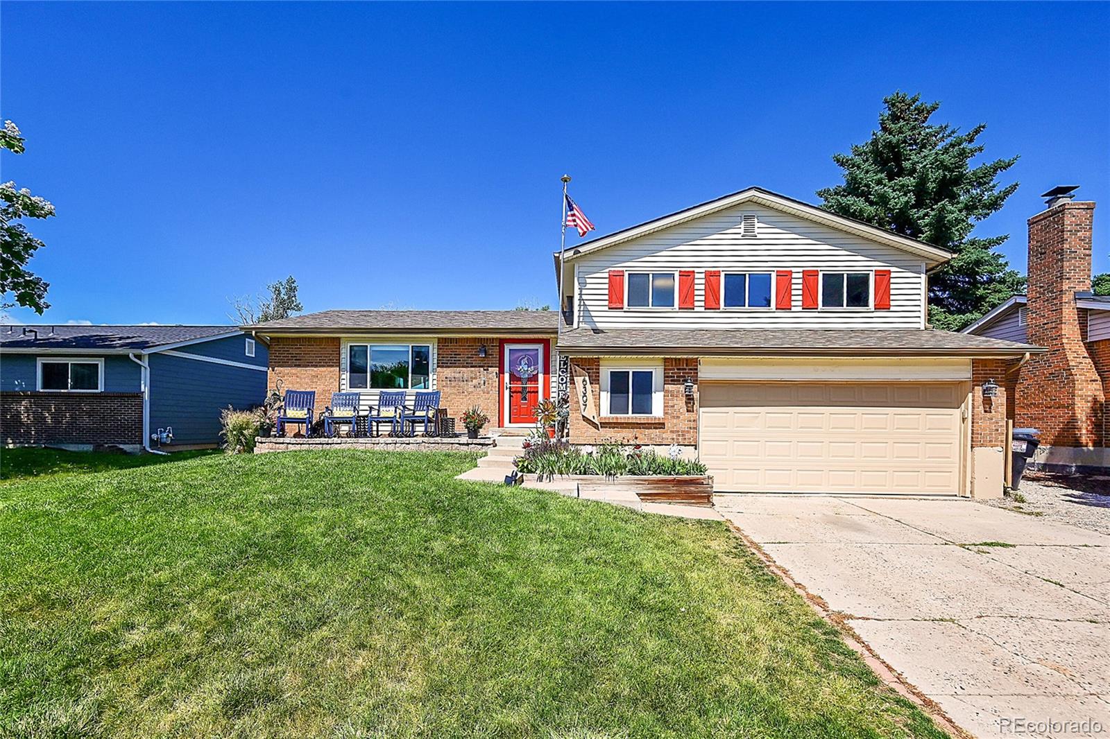 6307 s johnson street, Littleton sold home. Closed on 2024-11-01 for $654,000.