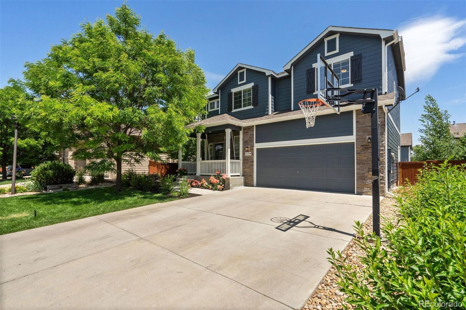 4490  Wolcott Drive, loveland MLS: 3552288 Beds: 5 Baths: 4 Price: $609,000