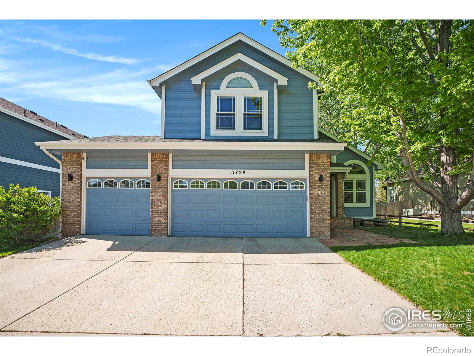 3728  Foothills Drive, loveland MLS: 4567891012291 Beds: 4 Baths: 4 Price: $589,000