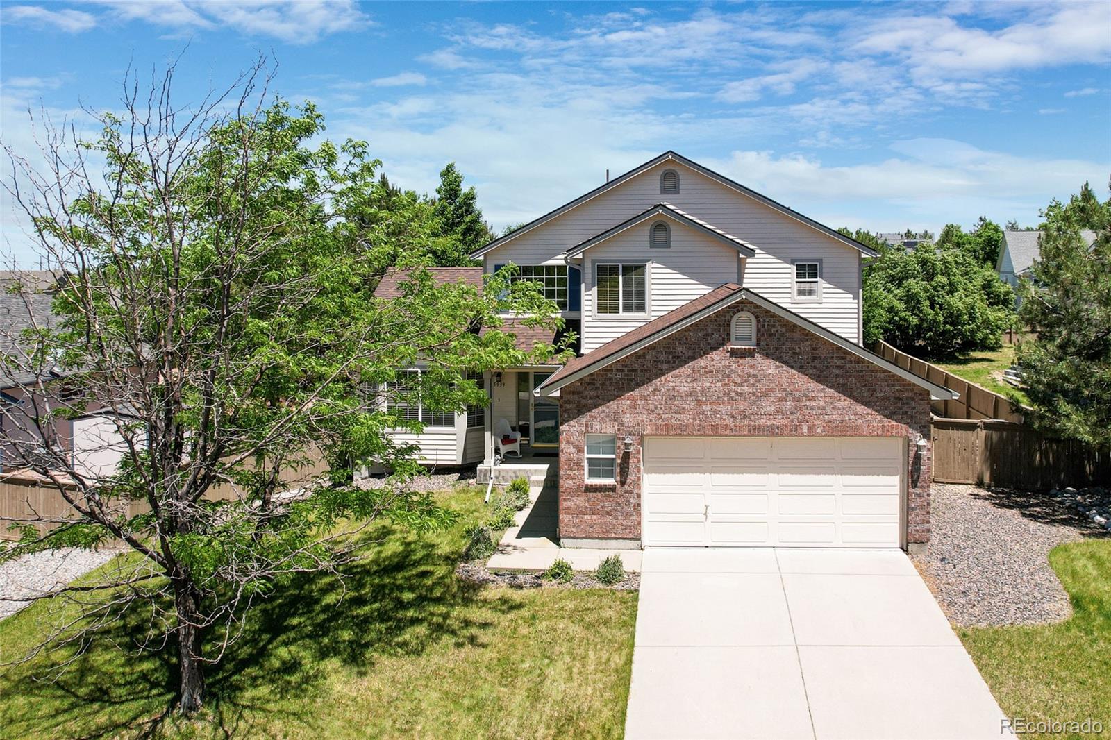 5939  Randolph Avenue, castle rock MLS: 7669206 Beds: 3 Baths: 3 Price: $575,000