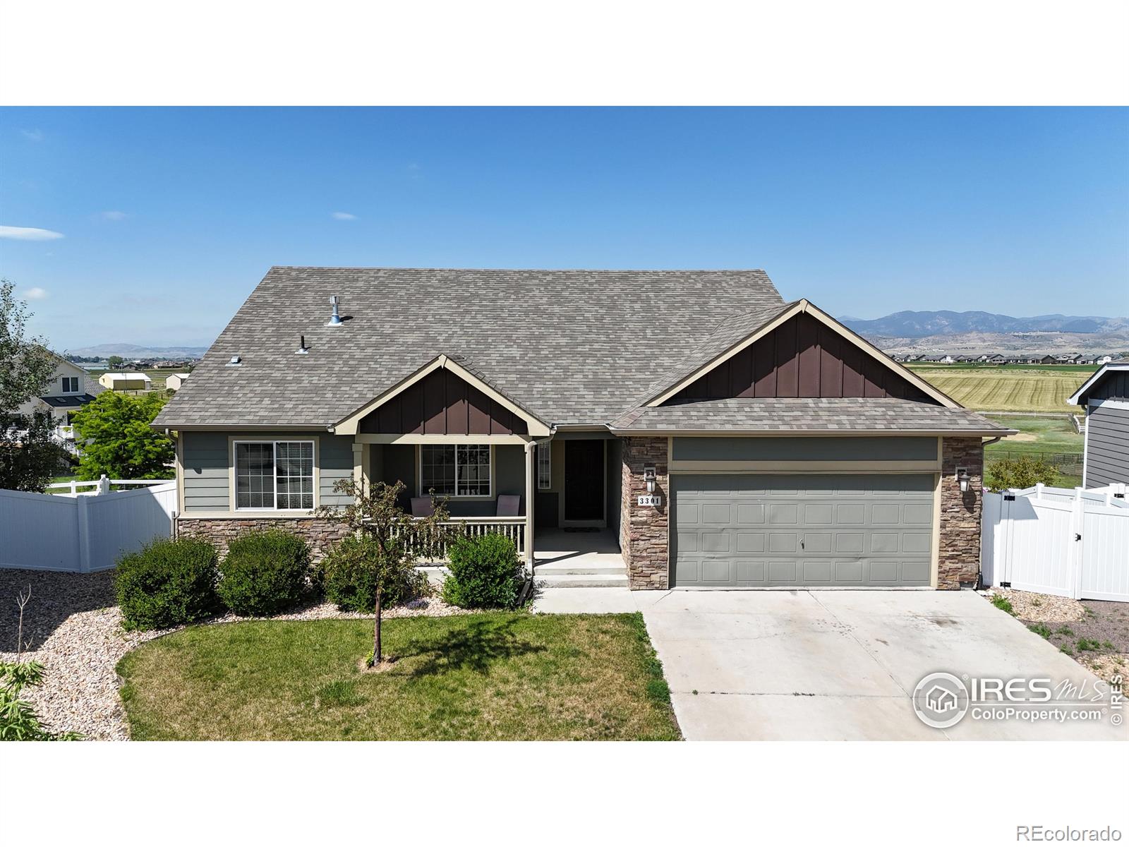 3301  Curlew Drive, berthoud MLS: 4567891012434 Beds: 5 Baths: 4 Price: $585,000