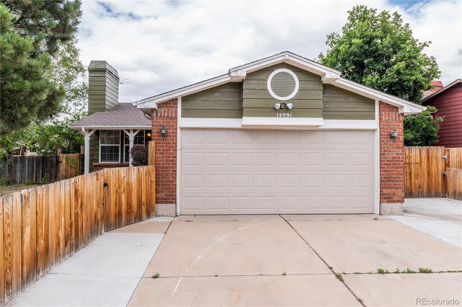 14991 E Elk Place, denver MLS: 4949057 Beds: 2 Baths: 1 Price: $393,000