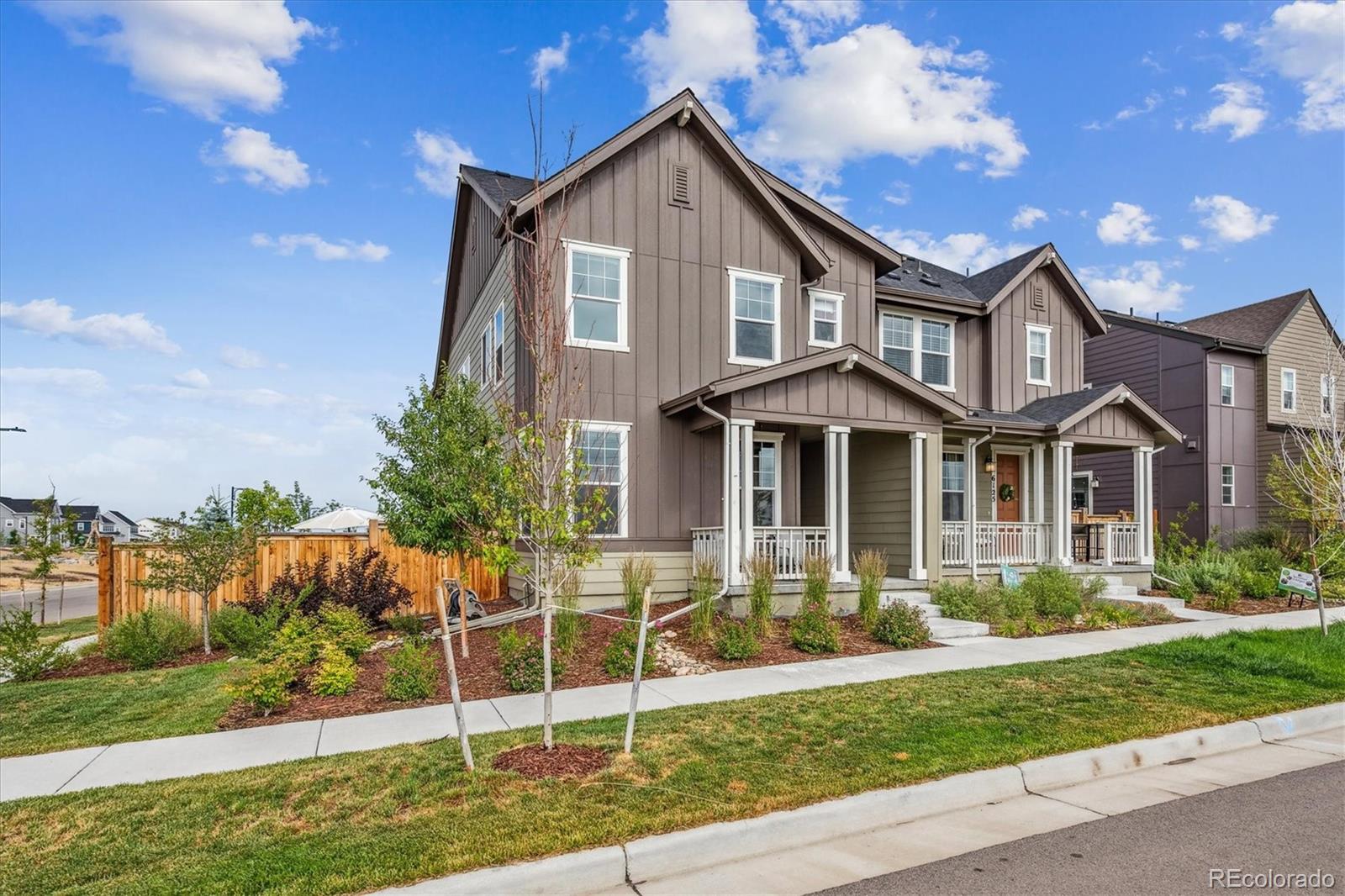 6105  Hanover Street , Denver  MLS: 8087192 Beds: 4 Baths: 4 Price: $720,000