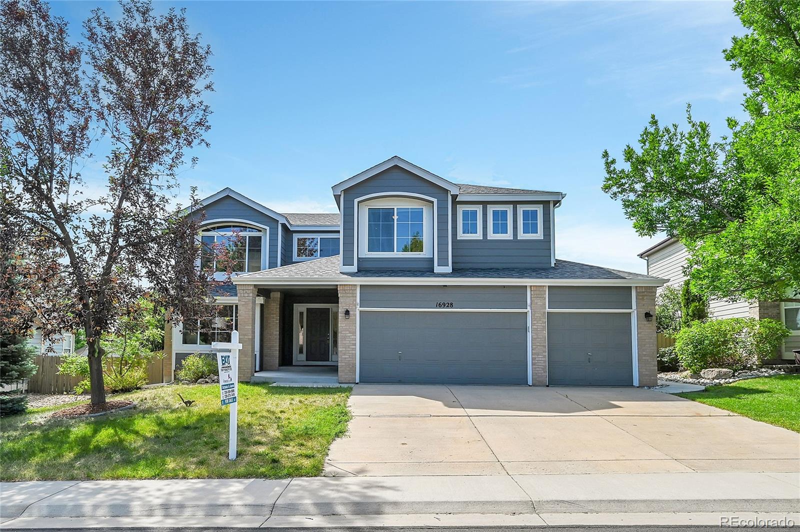 16928  Molina Place, parker MLS: 2193333 Beds: 4 Baths: 3 Price: $700,000