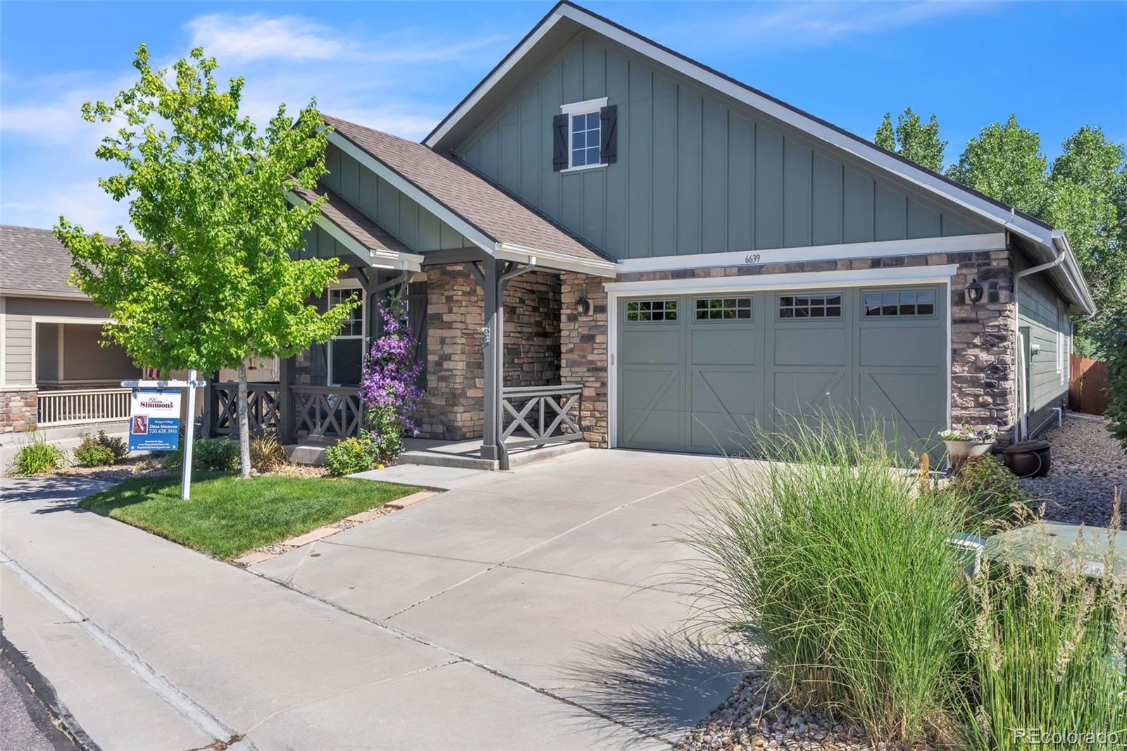 6639  Pinery Villa Place, parker MLS: 3746091 Beds: 5 Baths: 3 Price: $749,000