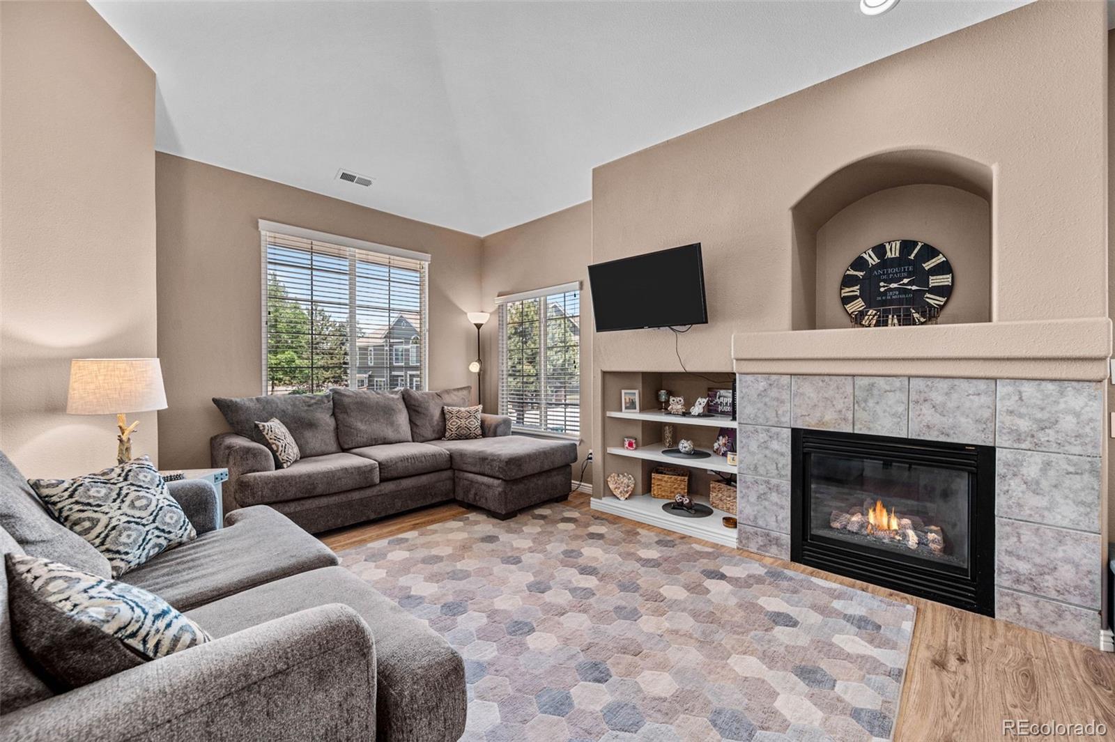 1232  Carlyle Park Circle, highlands ranch MLS: 6436878 Beds: 2 Baths: 2 Price: $425,000