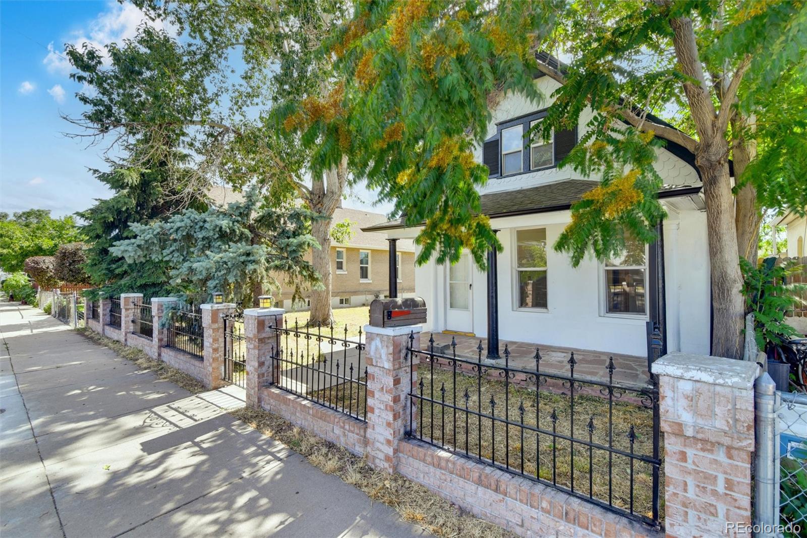 4457 N Logan Street, denver MLS: 7952830 Beds: 4 Baths: 2 Price: $475,000