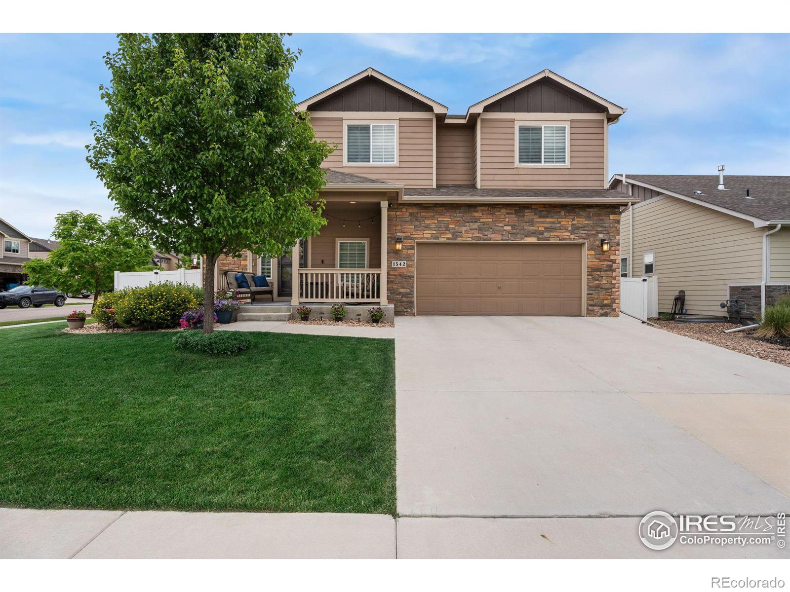 1542  Woodcock Street, berthoud MLS: 4567891012589 Beds: 4 Baths: 3 Price: $570,000