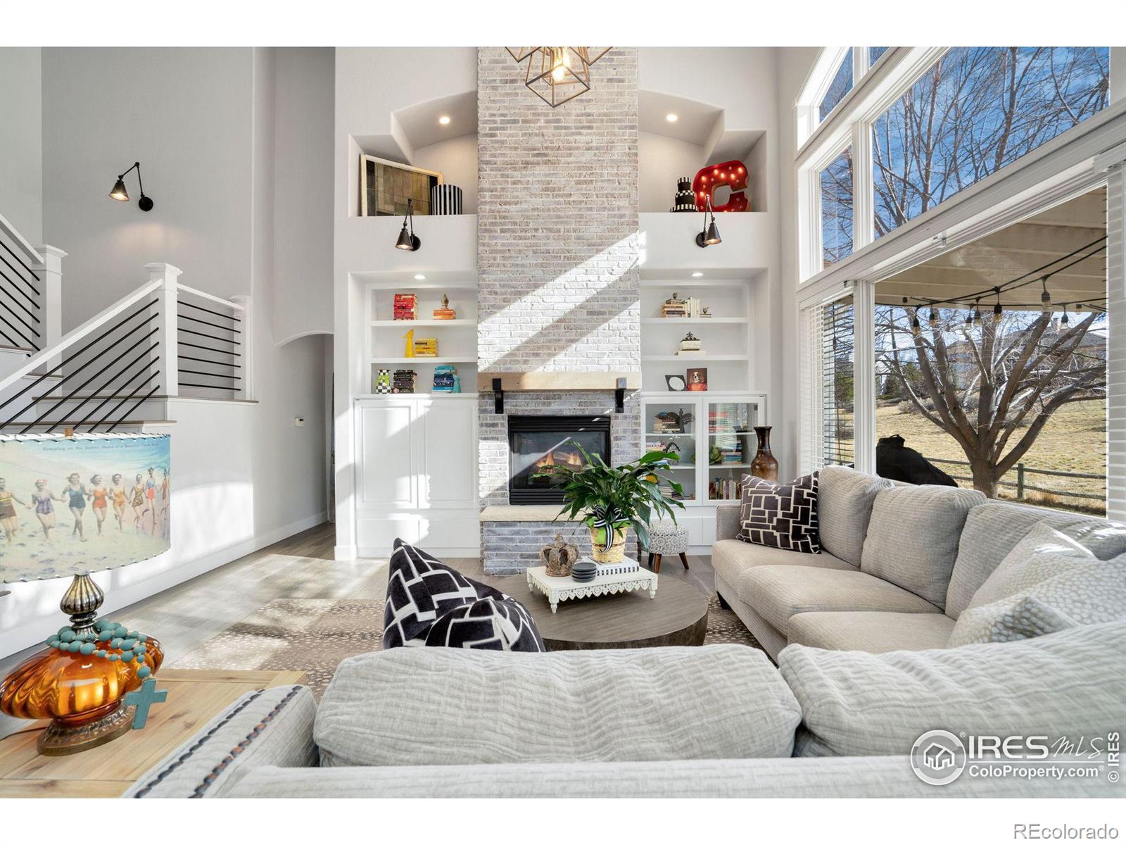 2143  River West Drive, windsor MLS: 4567891012602 Beds: 5 Baths: 4 Price: $799,900