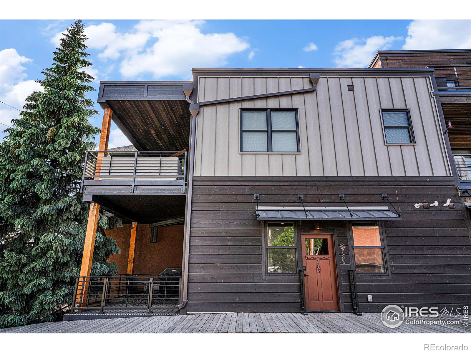 828 grand avenue, Grand Lake sold home. Closed on 2025-08-27 for $507,000.