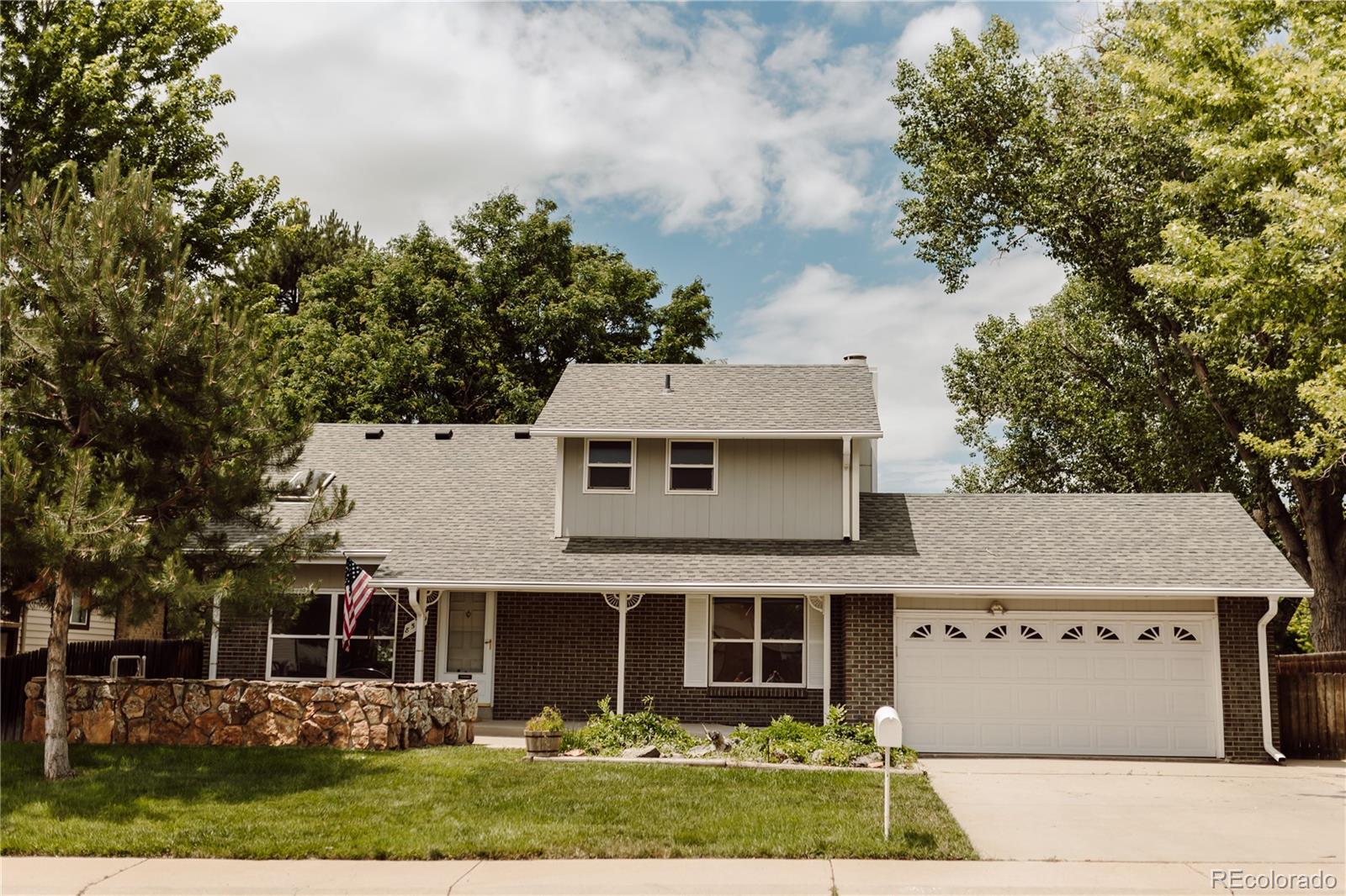 8579  Gray Court, arvada MLS: 8348787 Beds: 4 Baths: 4 Price: $679,000