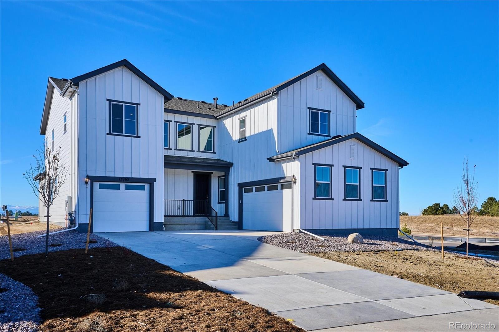 13965  Emerald Lake Street, parker MLS: 3151894 Beds: 5 Baths: 5 Price: $999,990