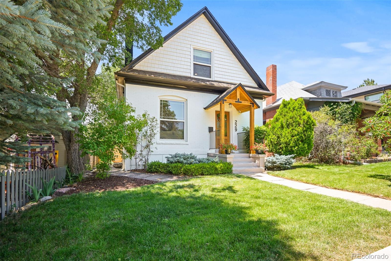 229 S Lafayette Street, denver MLS: 7473298 Beds: 3 Baths: 3 Price: $1,100,000