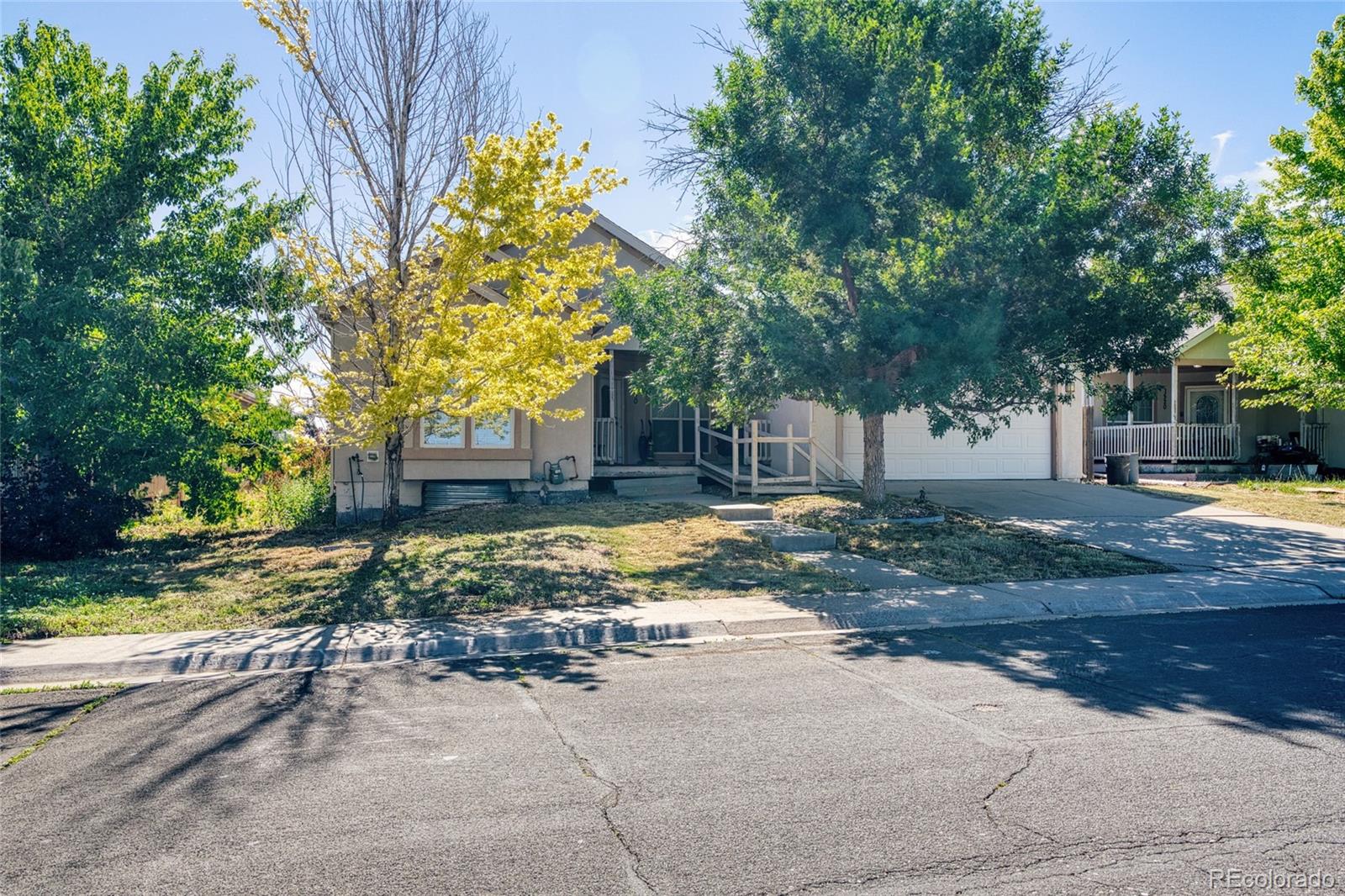 1530  Argonne Street, aurora MLS: 9634594 Beds: 3 Baths: 2 Price: $400,000