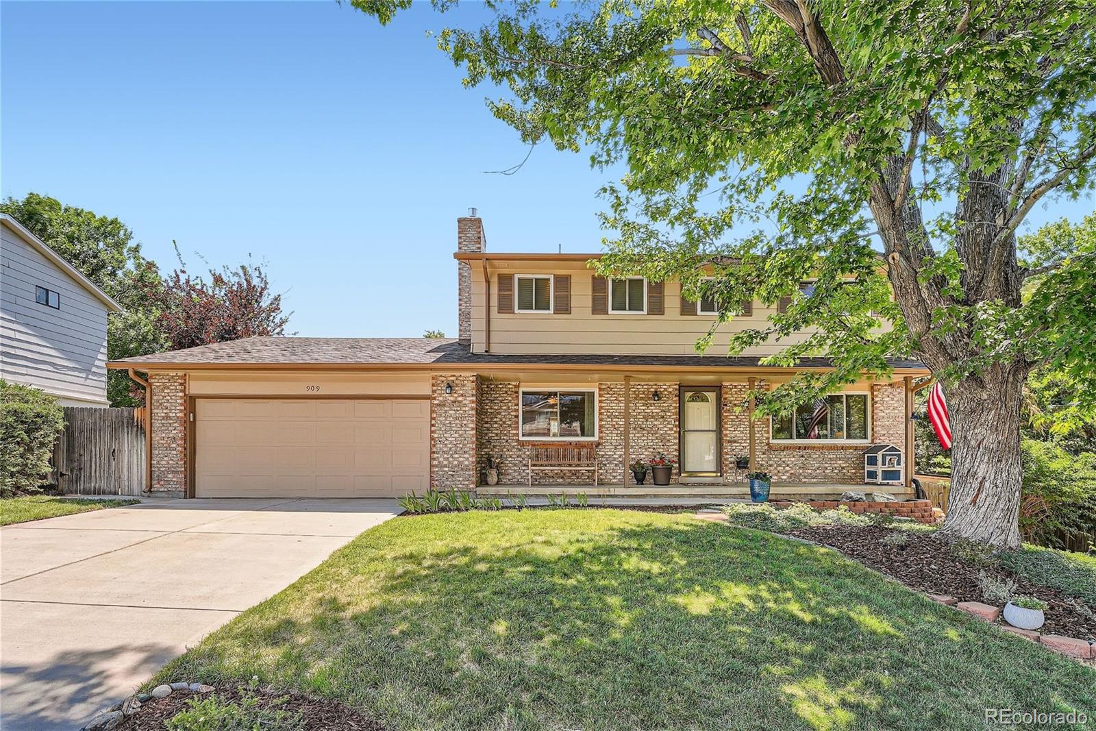 909  Mercury Circle, lone tree MLS: 9689317 Beds: 4 Baths: 4 Price: $655,000