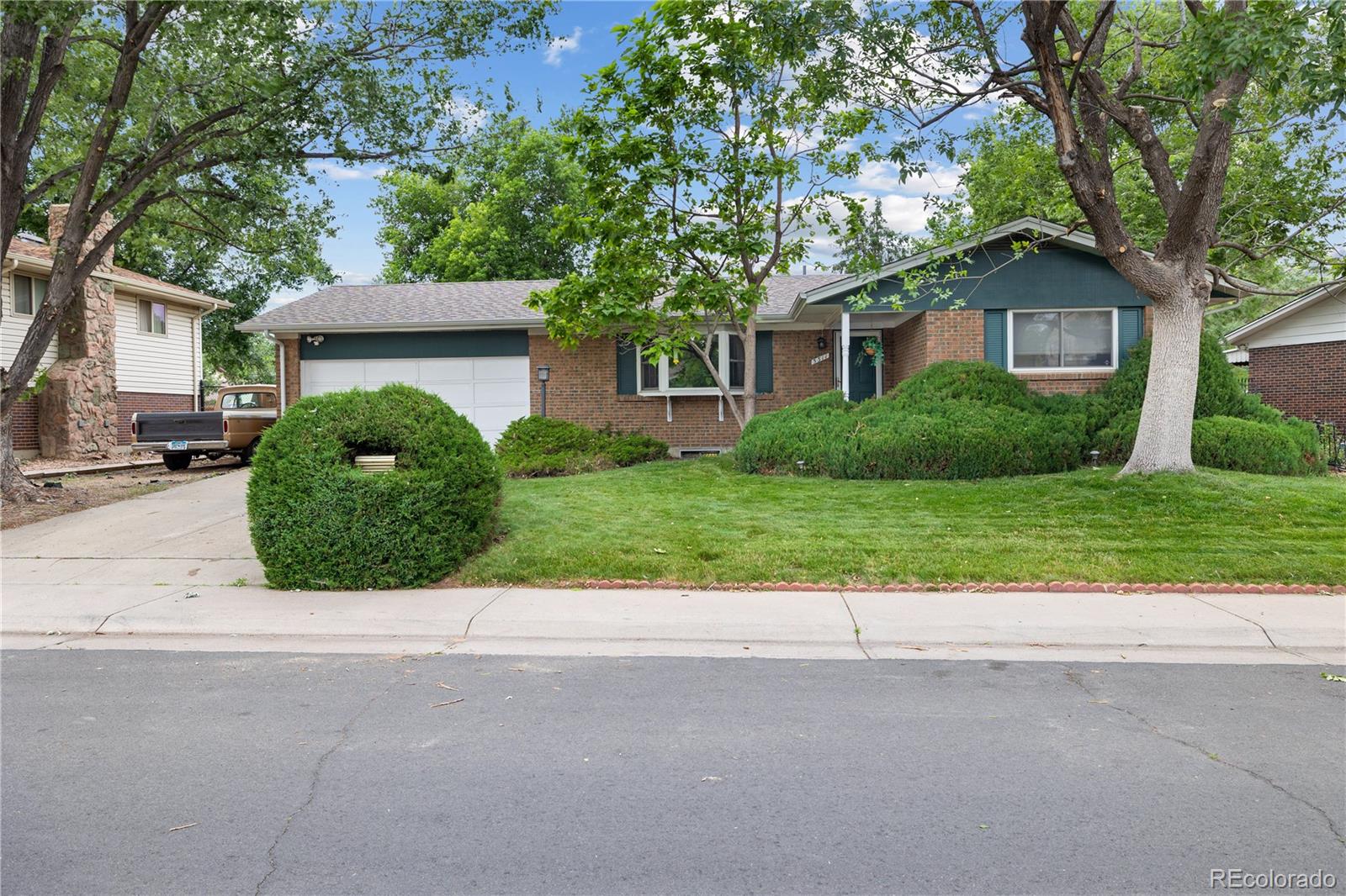 5311  Troy Street, denver MLS: 6875538 Beds: 4 Baths: 2 Price: $450,000