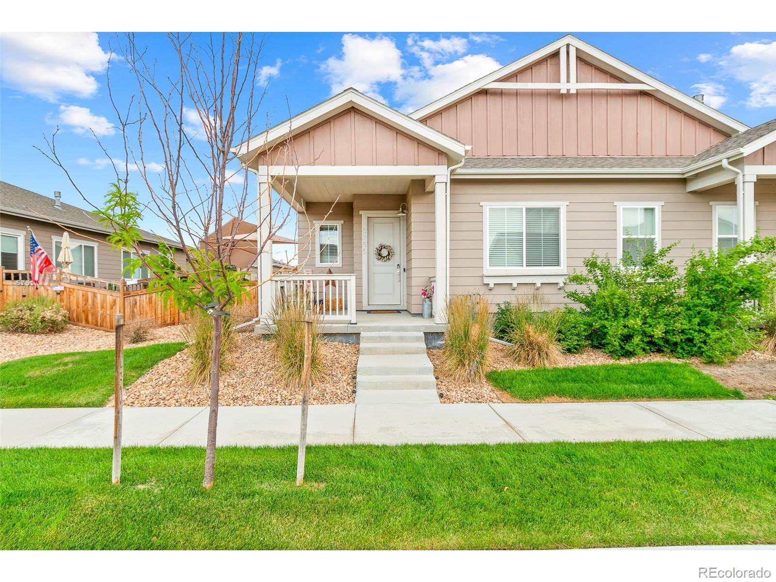 5755  Poudre River Place, brighton MLS: 9028972 Beds: 2 Baths: 2 Price: $474,000