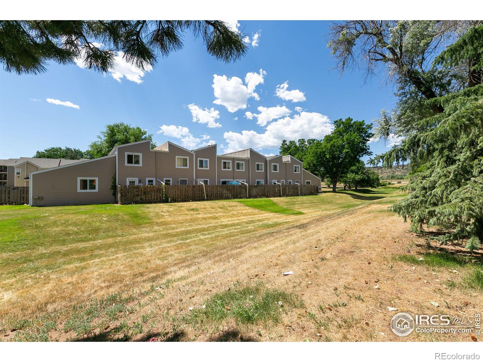 3005  ross drive, Fort Collins sold home. Closed on 2024-08-14 for $326,600.