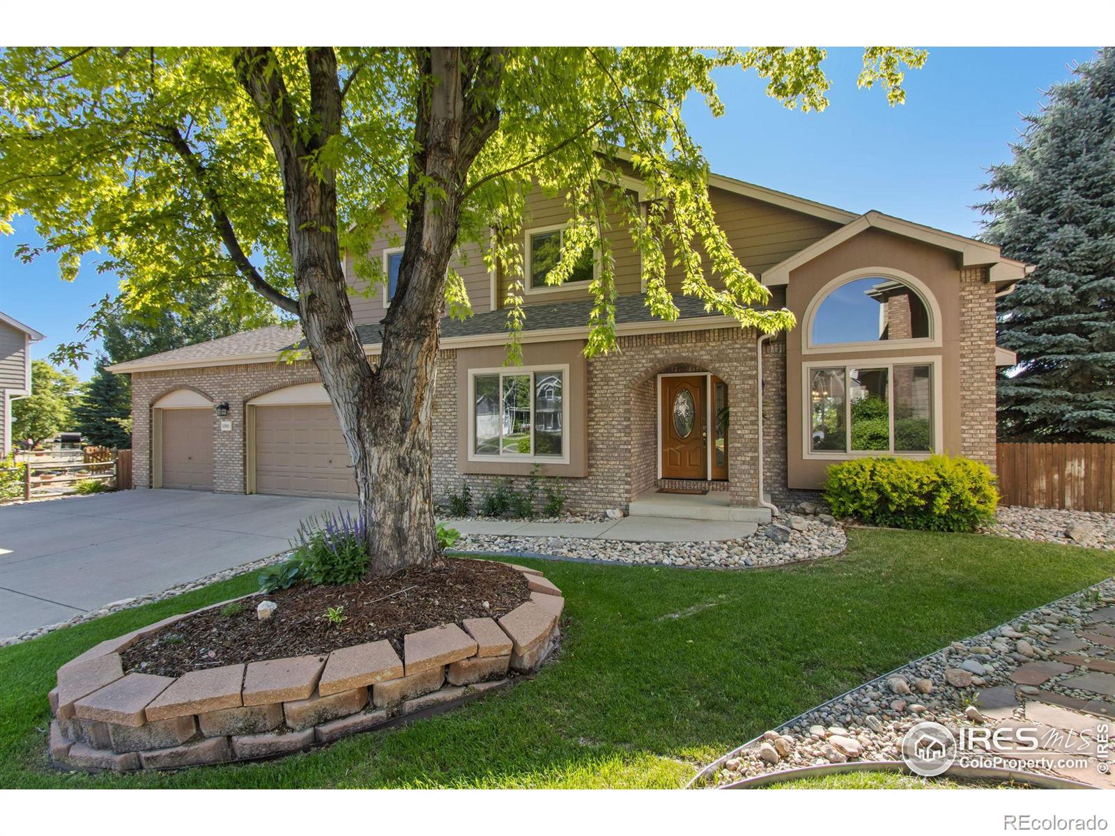 6906  Rumford Place, fort collins MLS: 4567891013041 Beds: 5 Baths: 4 Price: $754,000