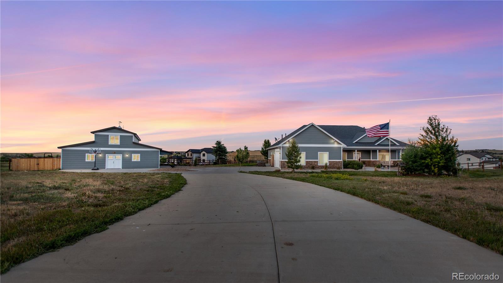 2418  Elkhorn Ranch Street, parker MLS: 4271415 Beds: 4 Baths: 2 Price: $970,000