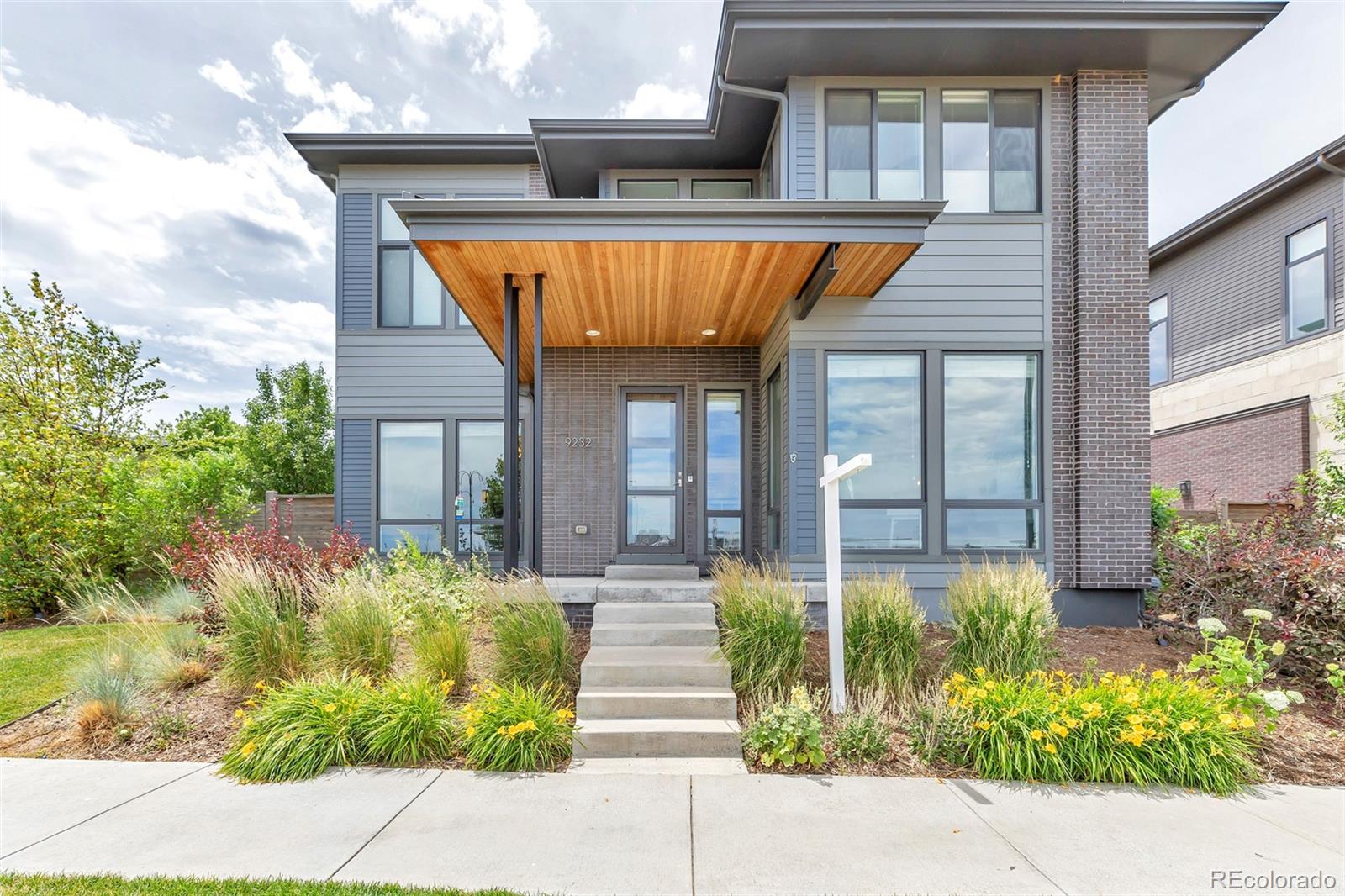 9232 E 53rd Avenue, denver MLS: 4345543 Beds: 5 Baths: 5 Price: $1,325,000