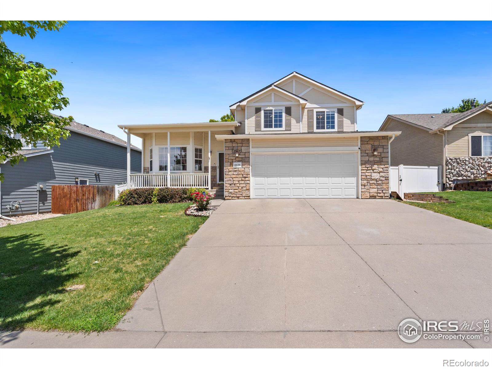 1828  85th Ave Ct, greeley MLS: 4567891013104 Beds: 3 Baths: 3 Price: $445,000