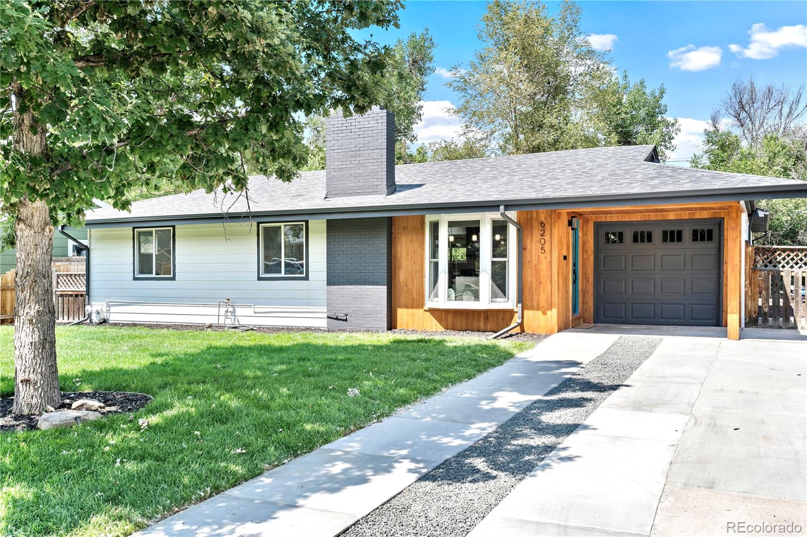 6205 E Minnesota Drive, denver MLS: 8861343 Beds: 3 Baths: 2 Price: $675,000