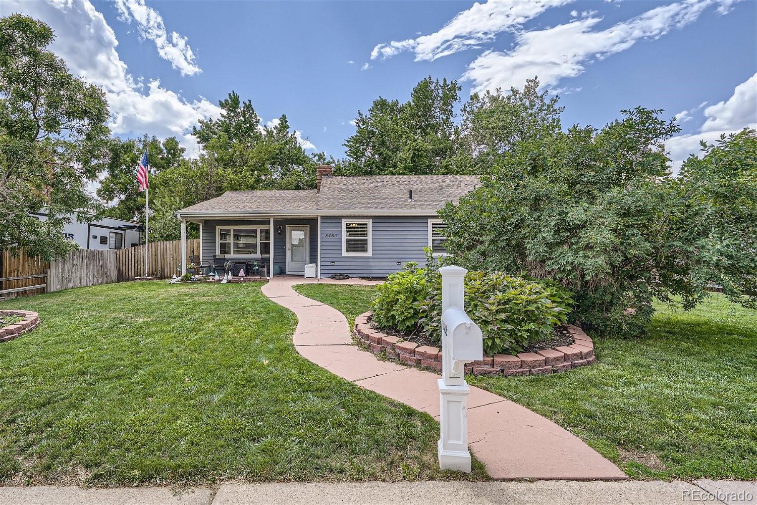 8483  yarrow street, Arvada sold home. Closed on 2024-08-05 for $600,000.