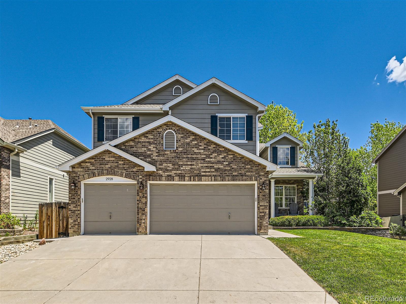 2928 E 135th Place, thornton MLS: 9109493 Beds: 6 Baths: 5 Price: $729,900