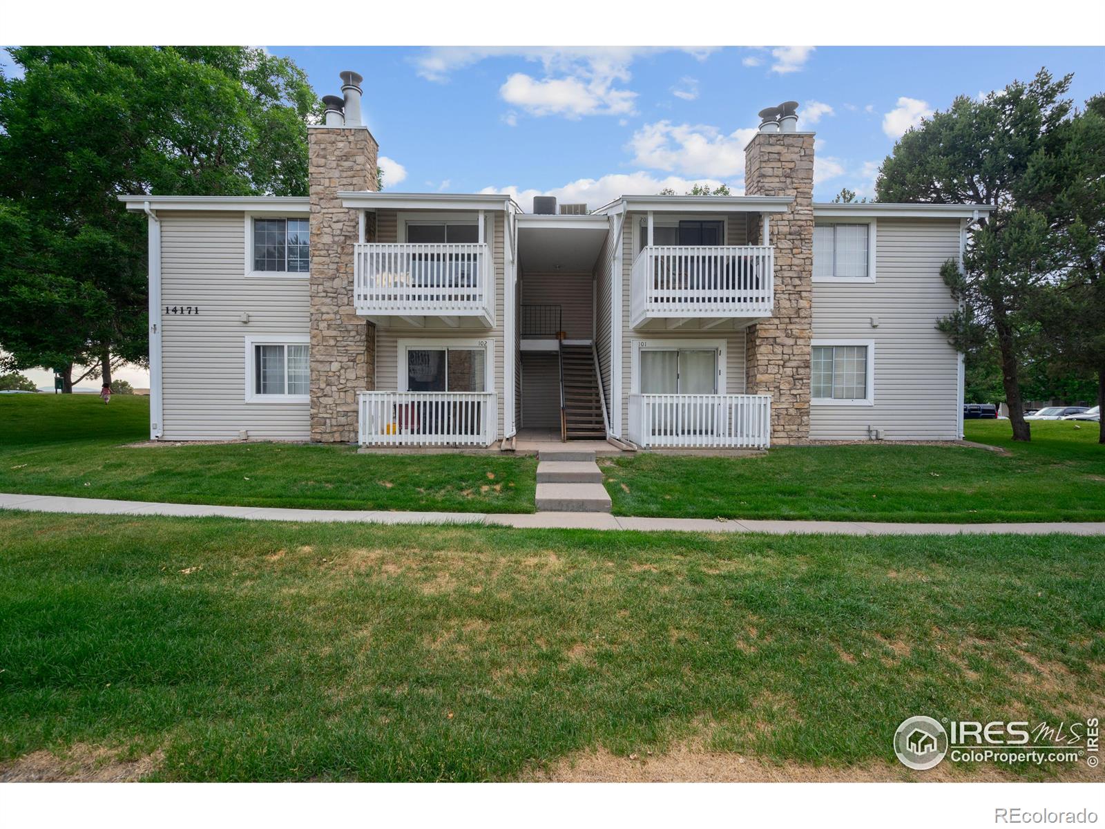 14171 E Jewell Avenue 202, Aurora  MLS: 4567891013353 Beds: 1 Baths: 1 Price: $224,000