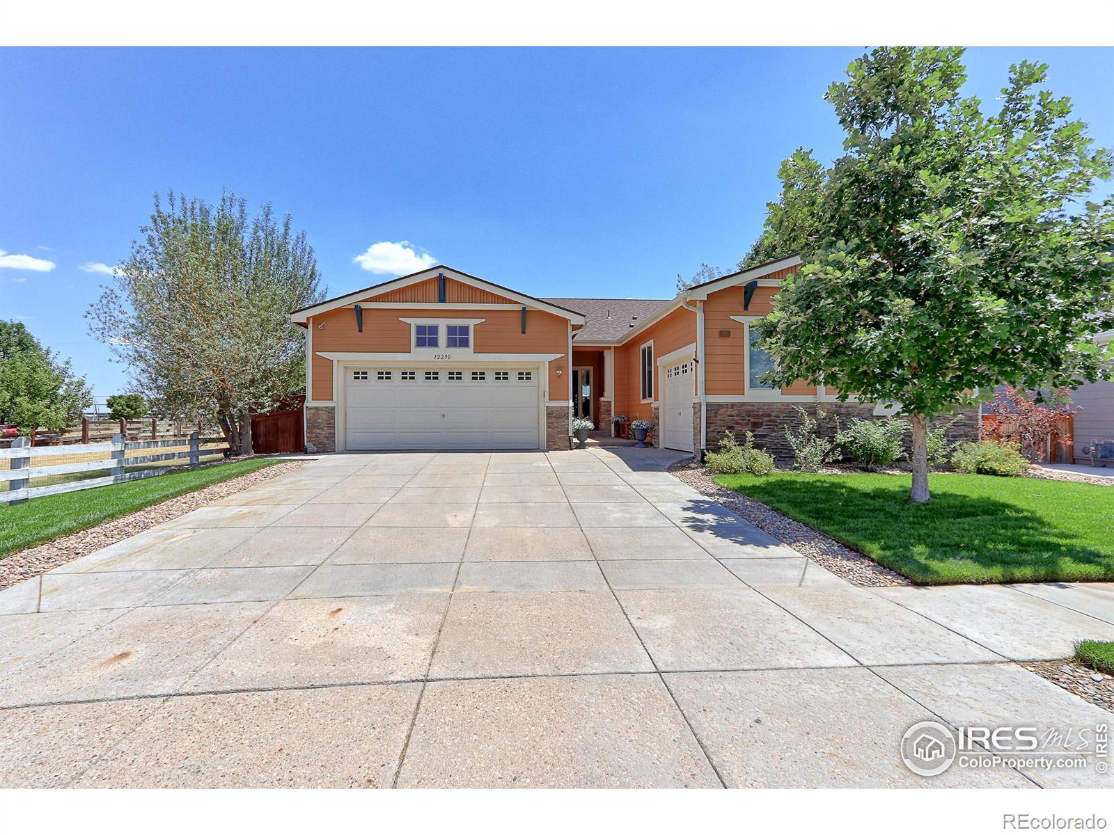 12290  Village Circle, commerce city MLS: 4567891013372 Beds: 4 Baths: 4 Price: $725,000